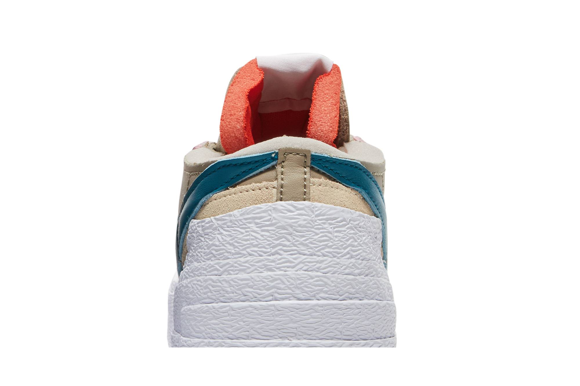 KAWS x sacai x Nike Blazer Low 'Reed' DM7901-200 - Image 7